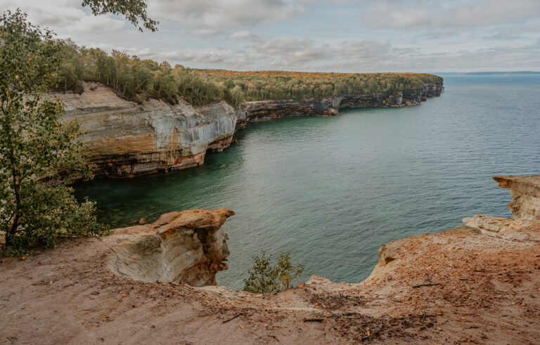 The Ultimate Pictured Rocks Elopement Guide